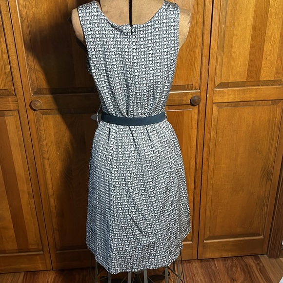 Elegant gray and black monogram design midi dress (Dress only—belt separate) - Picture 2 of 9